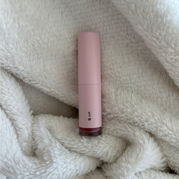 NIB Glossier G Suit Soft touch lip crème - Curve - Picture 5 of 9